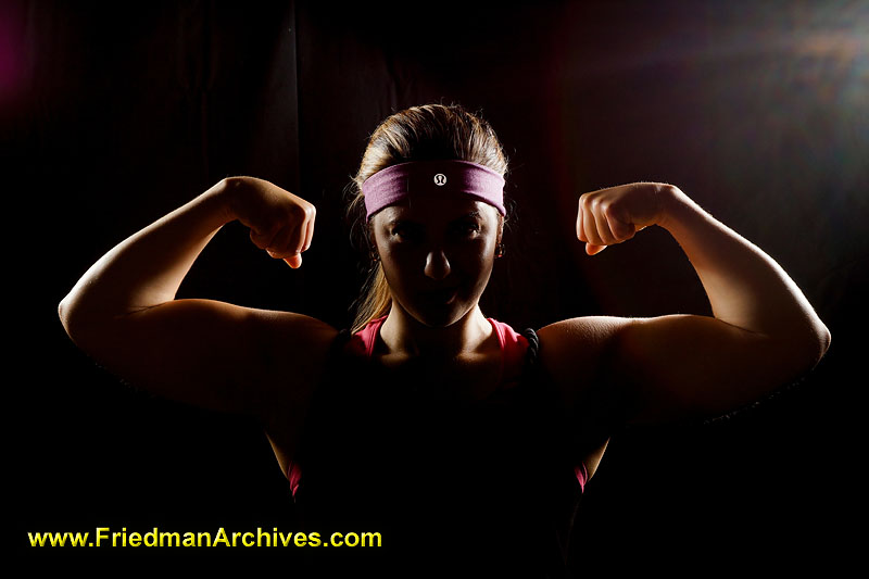 workout,athlete,sports,fitness,weightlifting,determination,lifestyle,pink,woman,wireless flash,strong,biceps,girl,